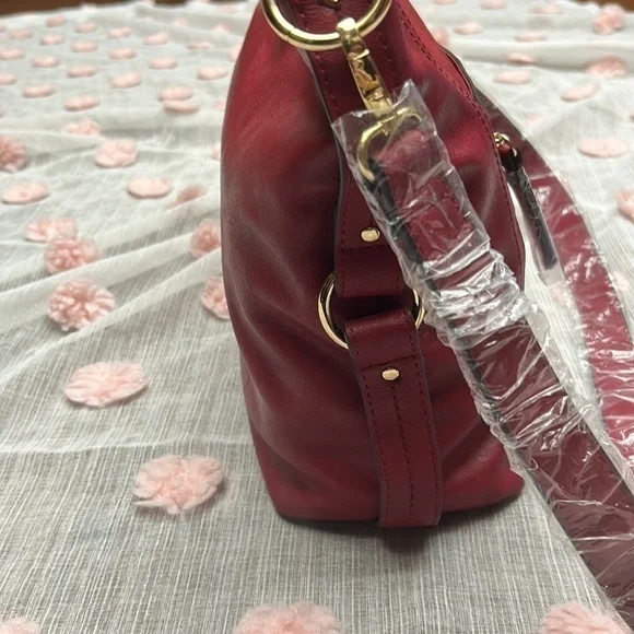 INC International Concepts faux leather crossbody - Picture 13 of 14